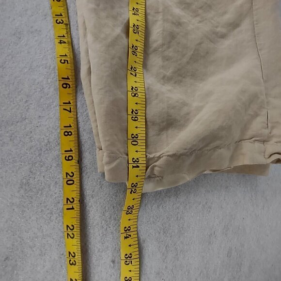 Rene Margo Women's Tan, Beige Fully Lined Side Zip Button Capri Pants Size Large - Picture 9 of 11